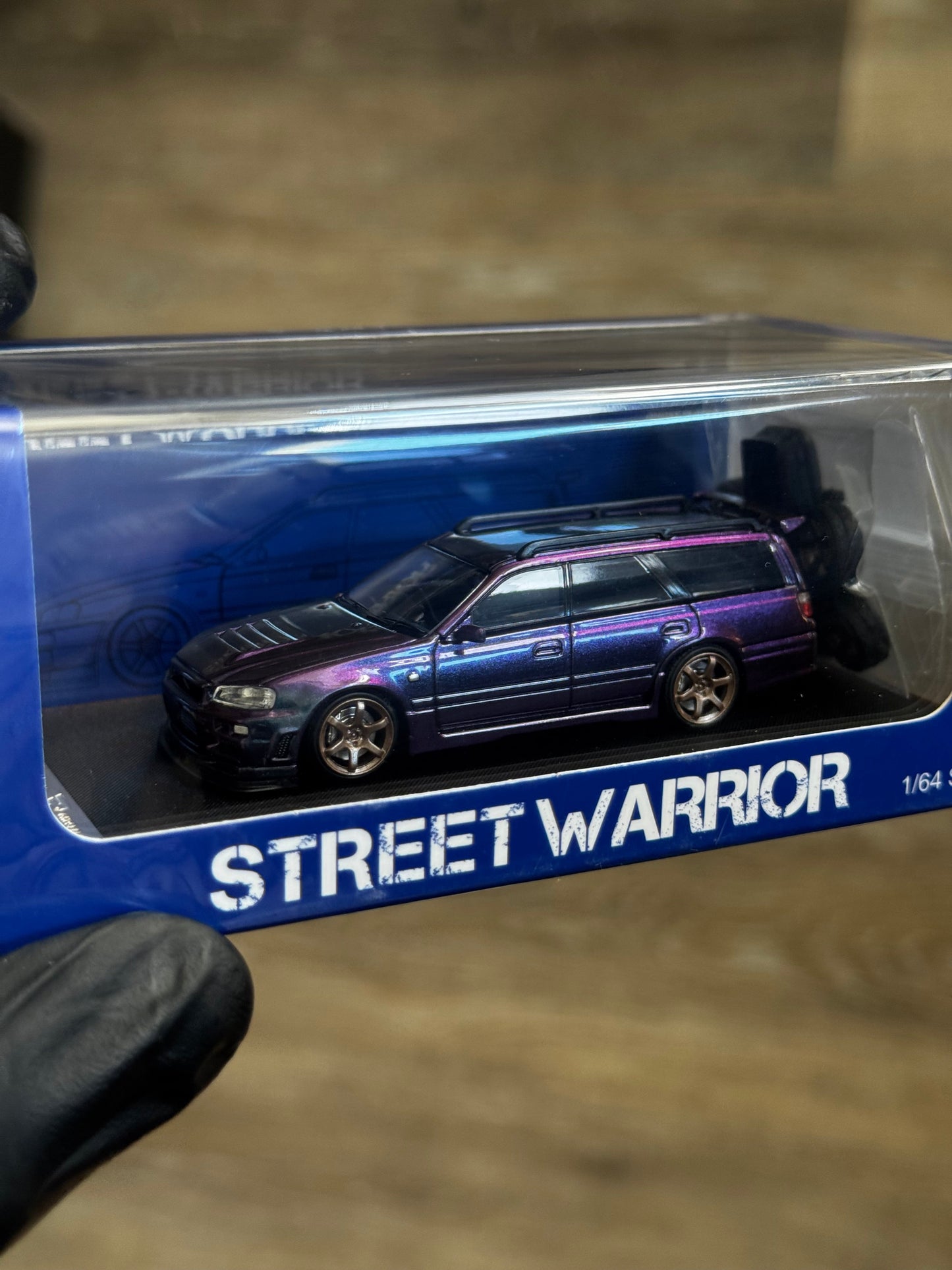 Nissan Stagea R34 purple – Street Warrior 1/64 | 498/499 SVRdiecast