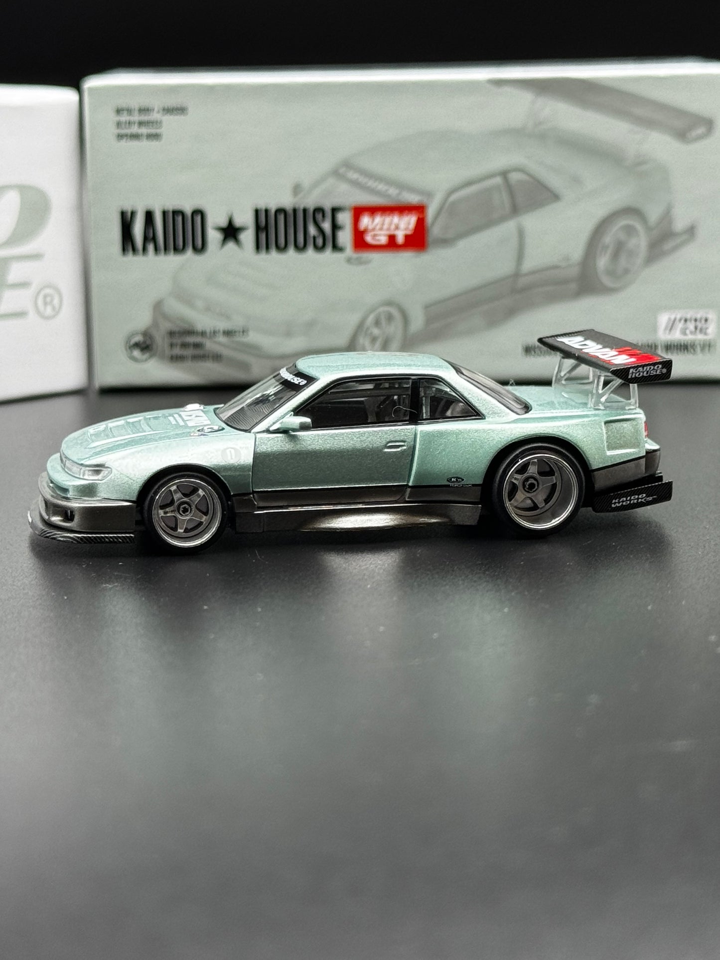 Nissan Silvia S13 Kaido Works V1 – Kaido House x Mini GT | 1:64