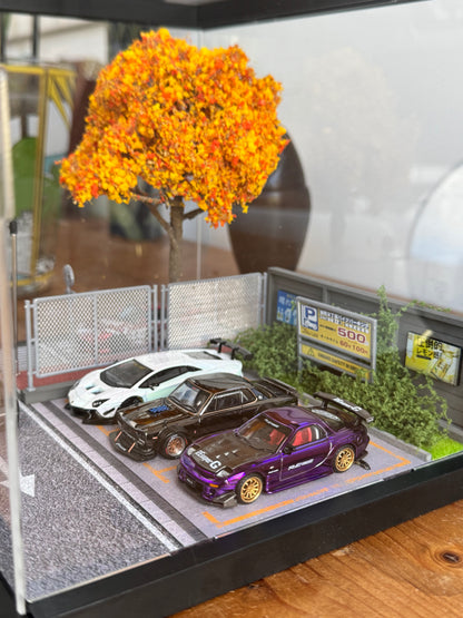 Diorama parking japonais d'automne 1:64 sous vitrine acrylique, feux LED
