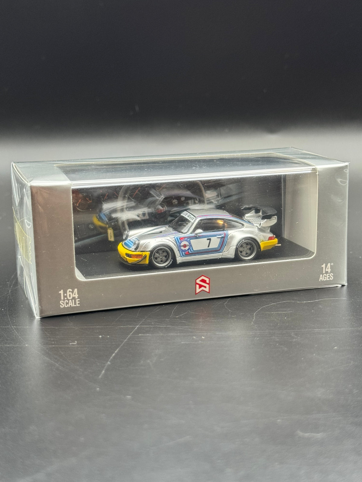 Porsche 964 RWB « martini #7 » | Street weapon 1/64