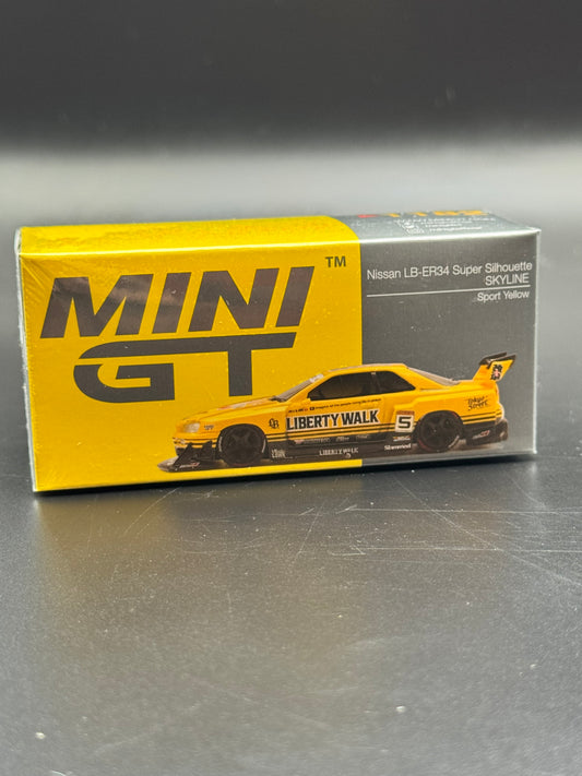 MODÈLE 4 - NISSAN LB-ER34 SUPER SILHOUETTE SKYLINE SPORT YELLOW