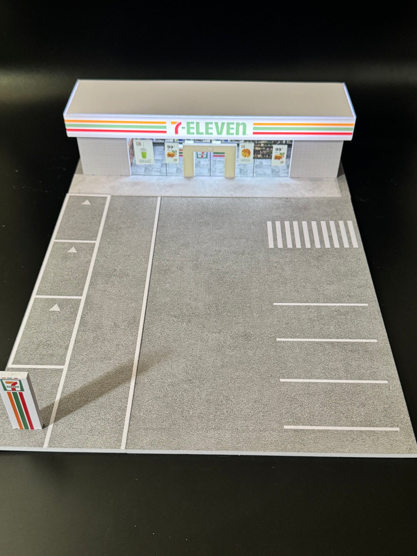 Diorama 7-Eleven – Décor Miniature 1:64 avec Éclairage LED
