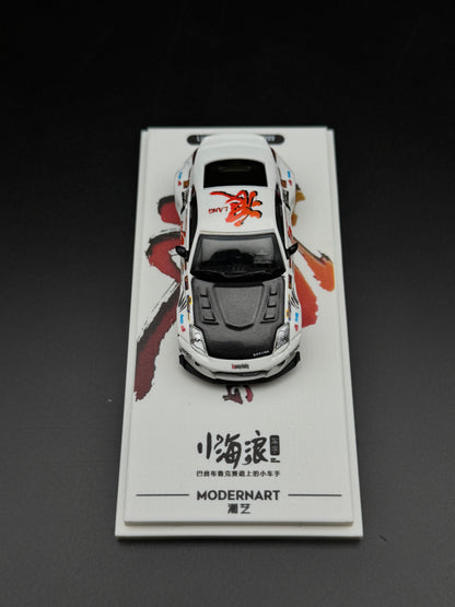 Nissan 350Z "Wave/Lang" - Modernart Limited Edition | 1/64