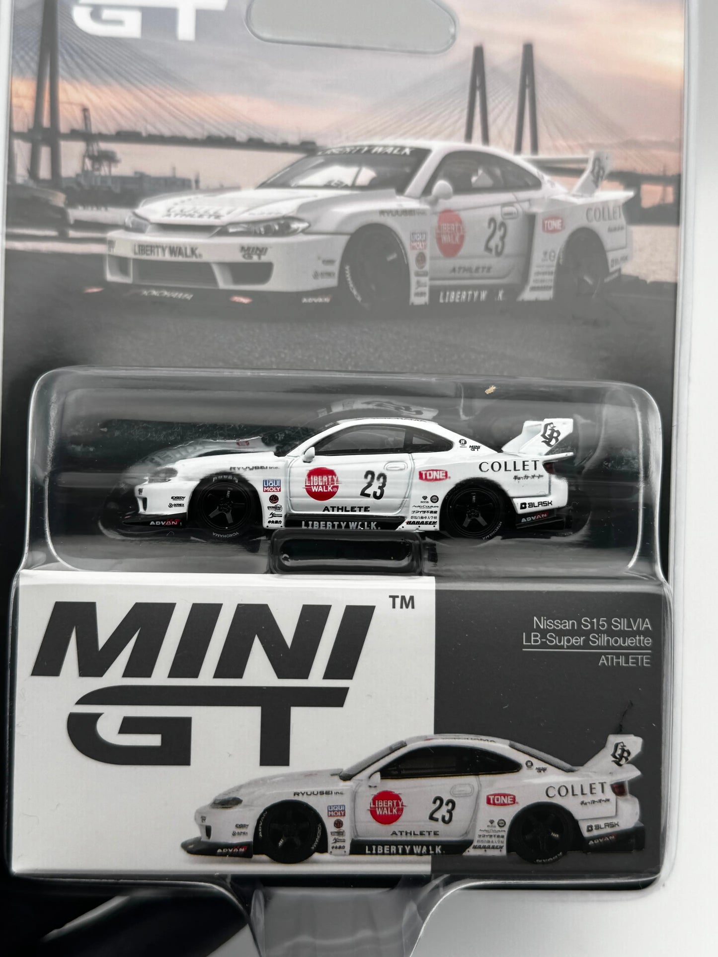 Nissan Silvia S15 LBWK – Mini GT 1:64 (Blister) SVRdiecast