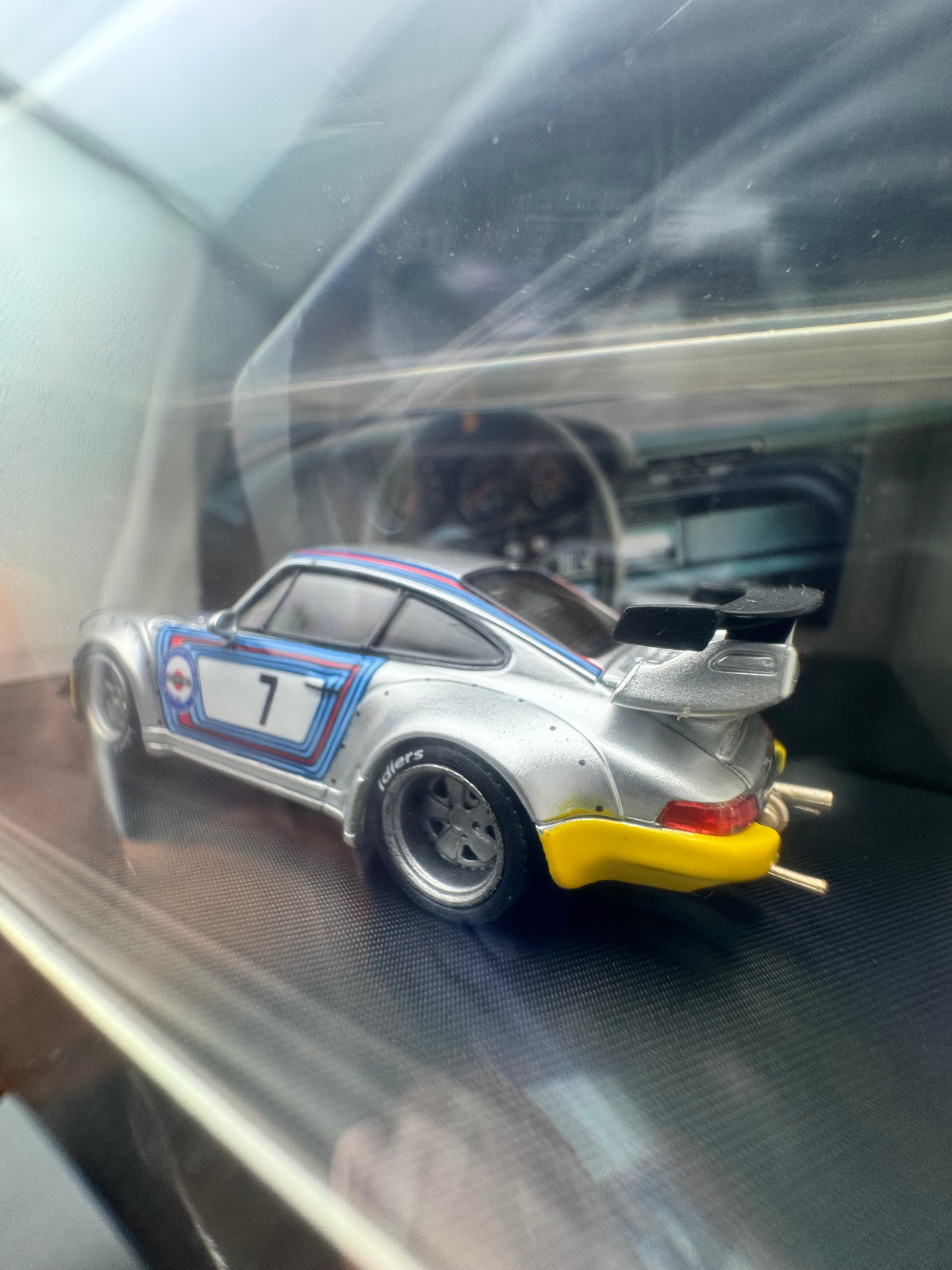 Porsche 964 RWB « martini #7 » | Street weapon 1/64