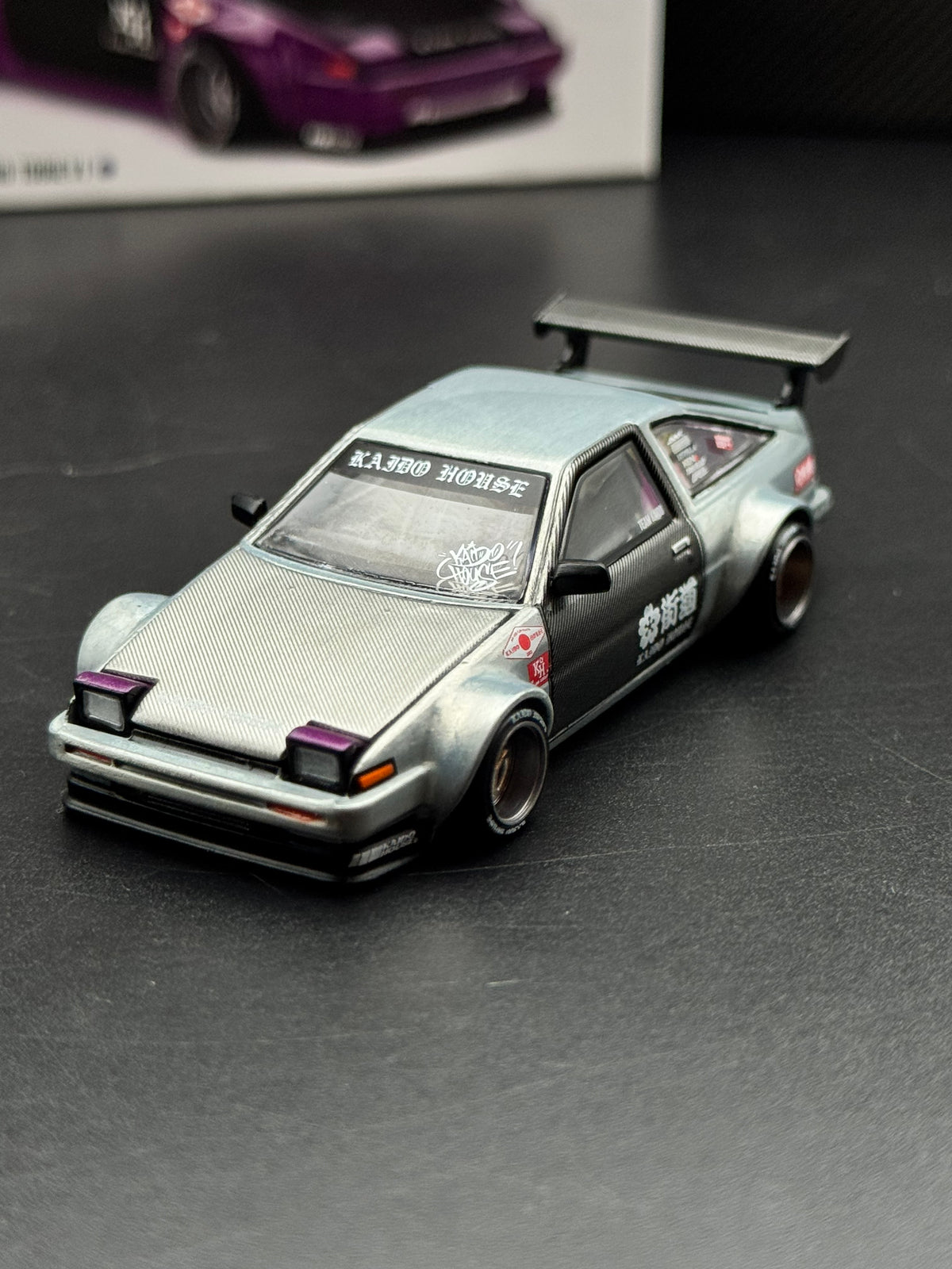 Kaido House x Mini GT Toyota AE86 Sprinter Trueno Touge V1 Chase Argent 1:64