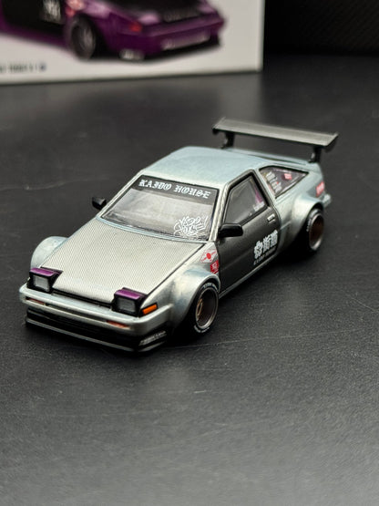 Kaido House x Mini GT Toyota AE86 Sprinter Trueno Touge V1 Chase Argent 1:64
