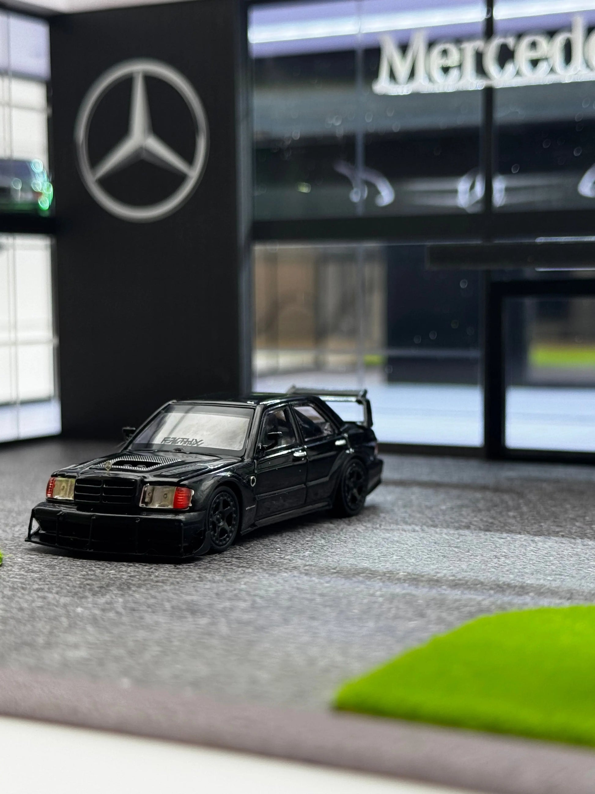 Diorama concession Mercedes 1/64 SVRdiecast