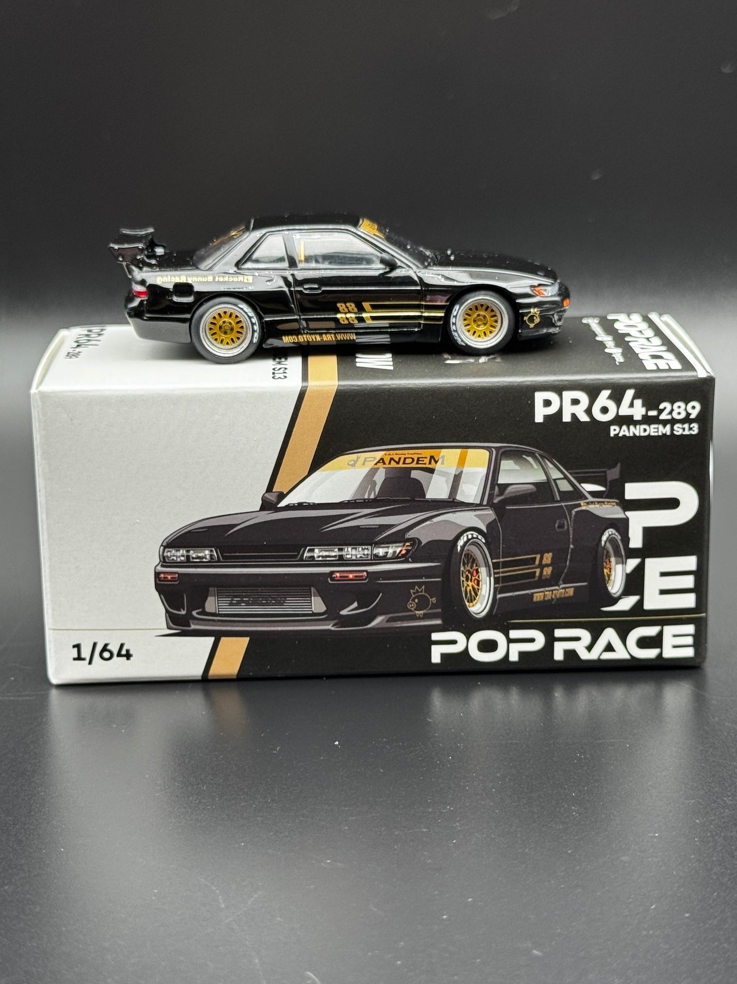 Nissan Silvia S13 Pandem #88 Rocket Bunny – Pop Race | 1:64