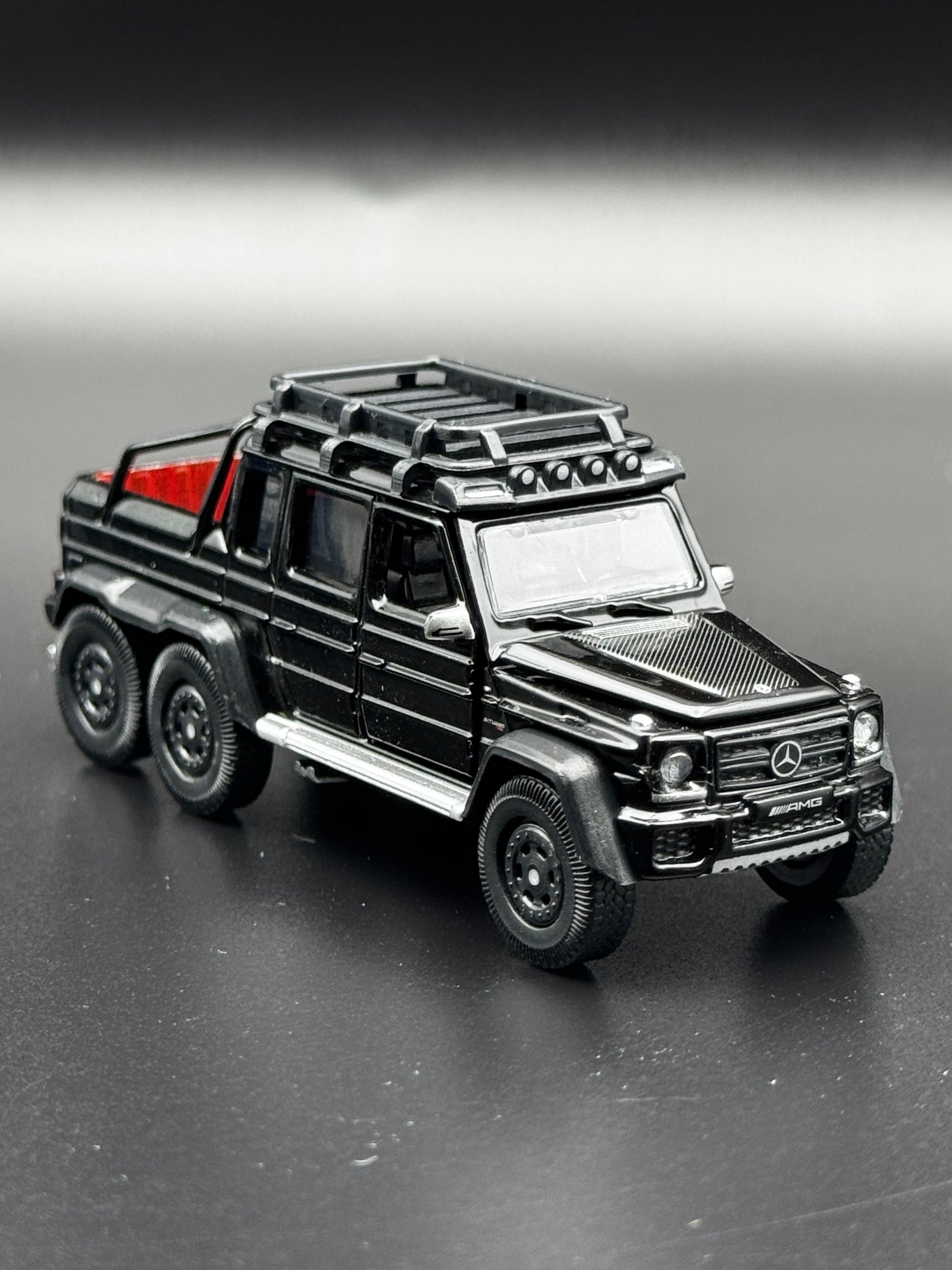 Era Car 07 – Mercedes-Benz G63 AMG 6x6 Light Black 1:64 SVRdiecast