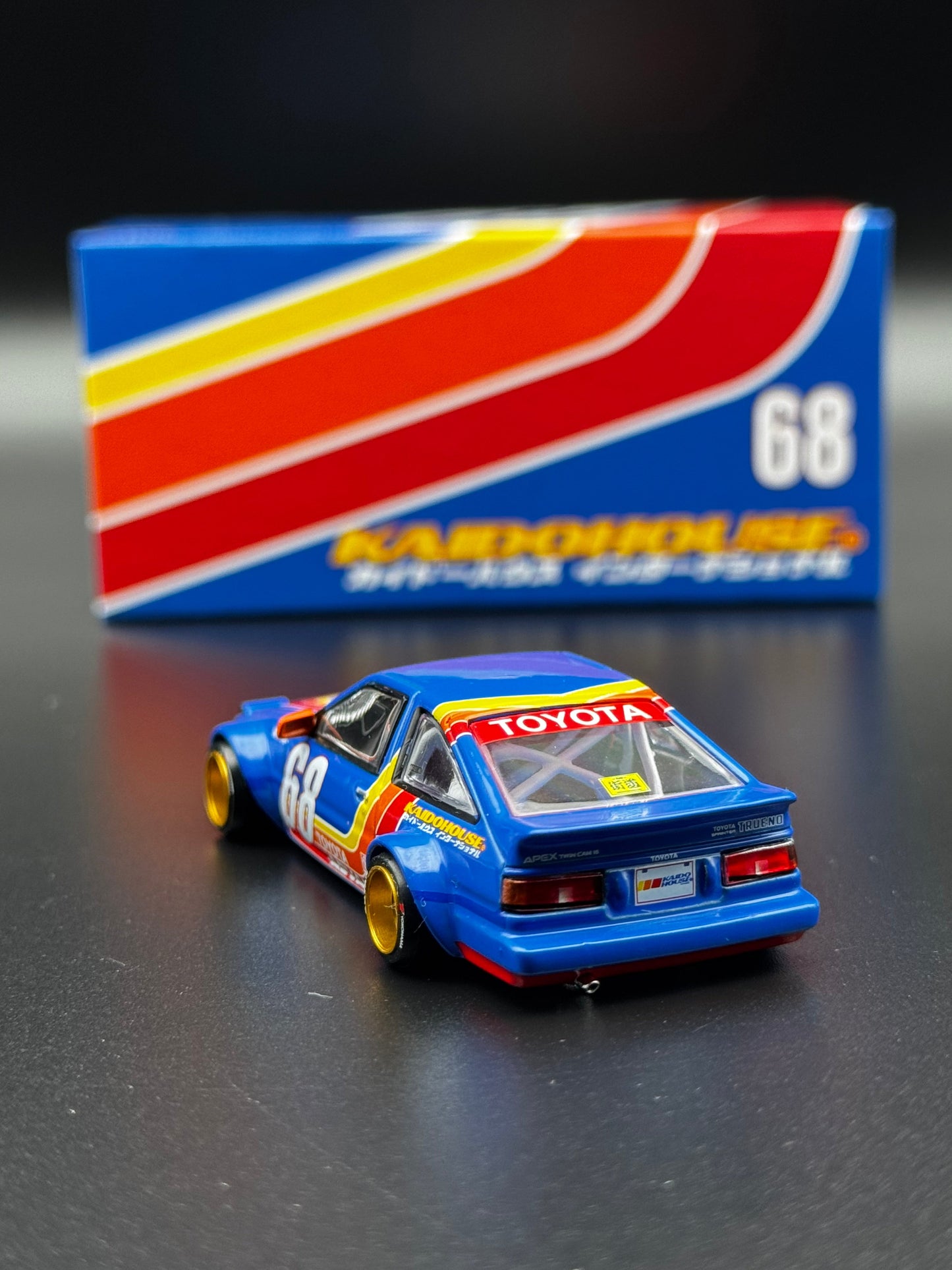 Toyota AE86 Sprinter Trueno Kaido House × Mini GT Kaido Racing V1 SVRdiecast