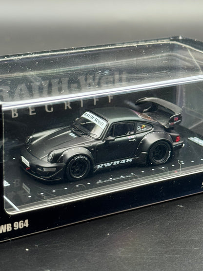 Porsche 964 RWB Rauh-Welt Begriff Noir | 1:64 INNO64