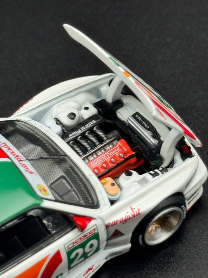 BMW M3 (E30) Kaido Works - Larry Chen V1 1:64