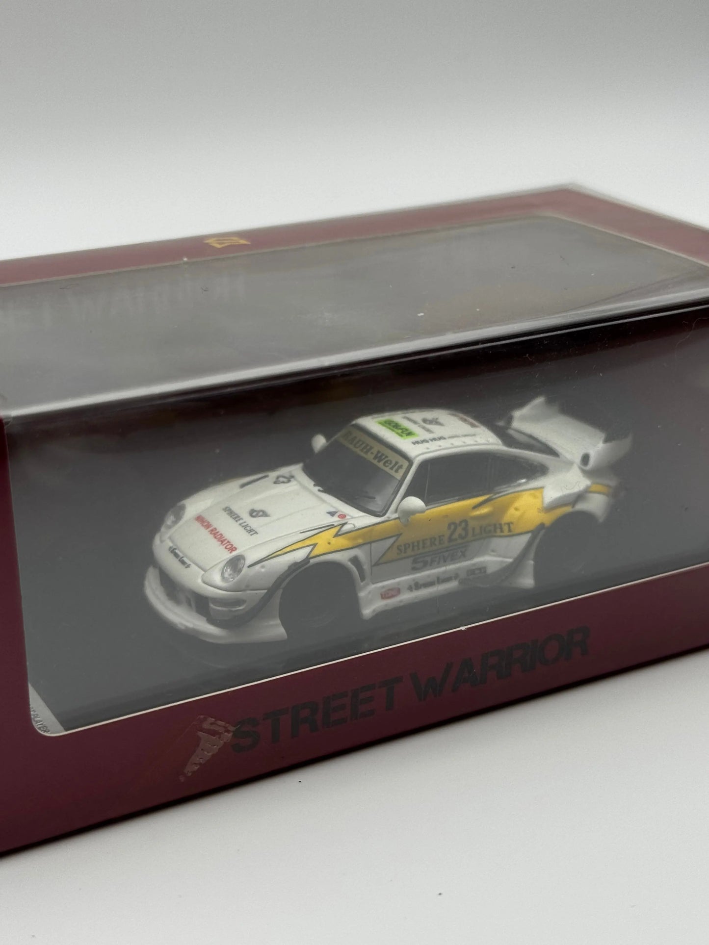 Porsche 993 RWB SVRdiecast