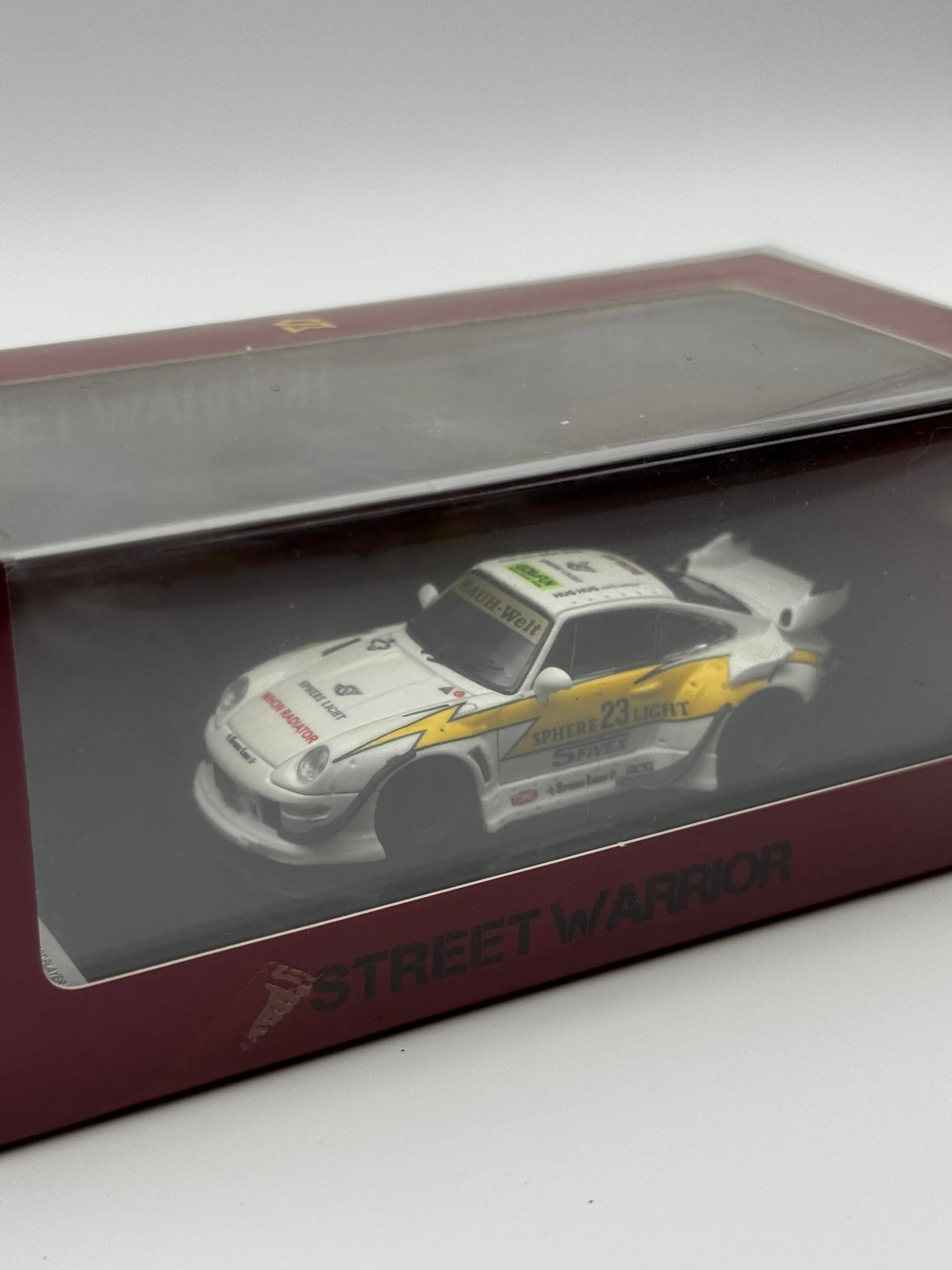 Porsche 993 RWB SVRdiecast