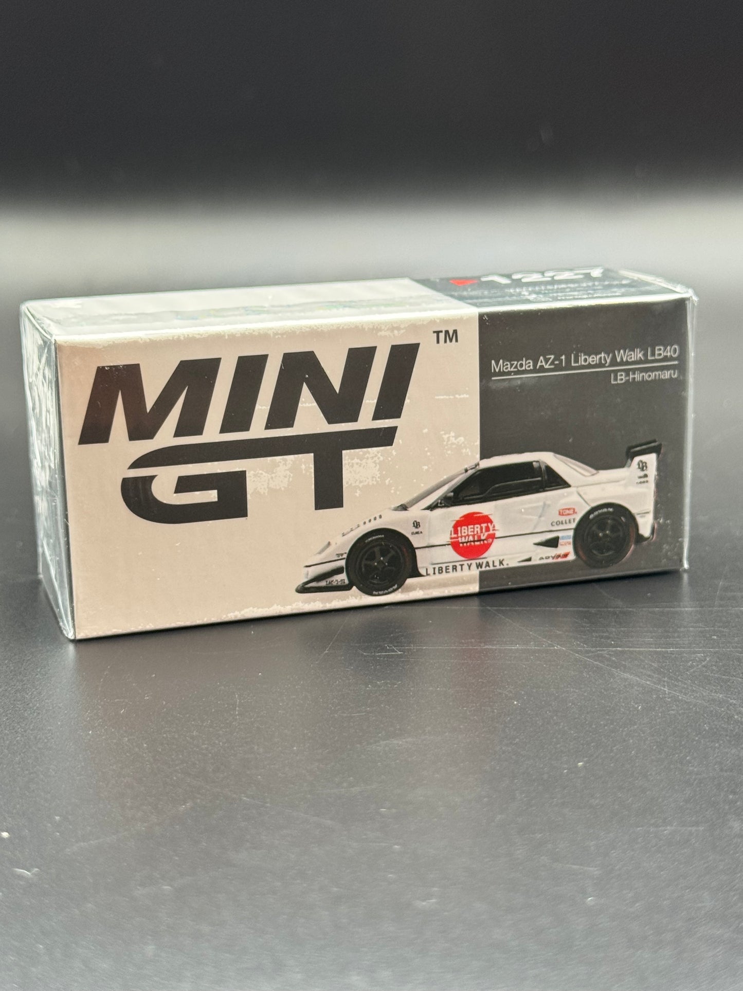 MODÈLE 3 - MAZDA AZ-1 LIBERTY WALK LB40 HINOMARU