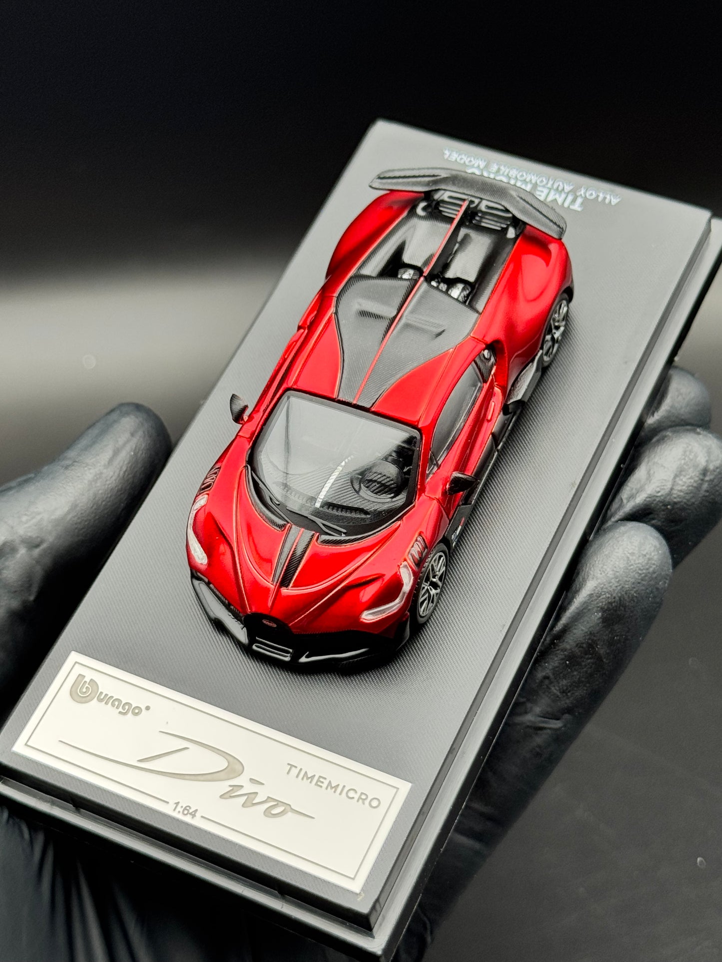 Bugatti Divo – Burago X Time Micro | 1:64