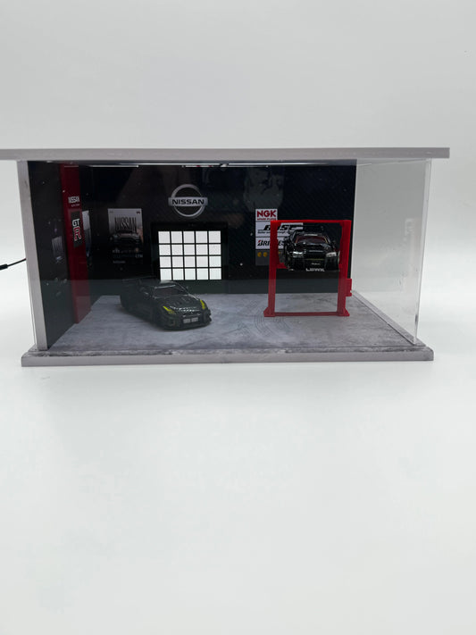 Diorama garage Nissan 1/64 eclairé SVRdiecast