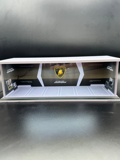 Diorama Vitrine Garage Lamborghini – 1:64
