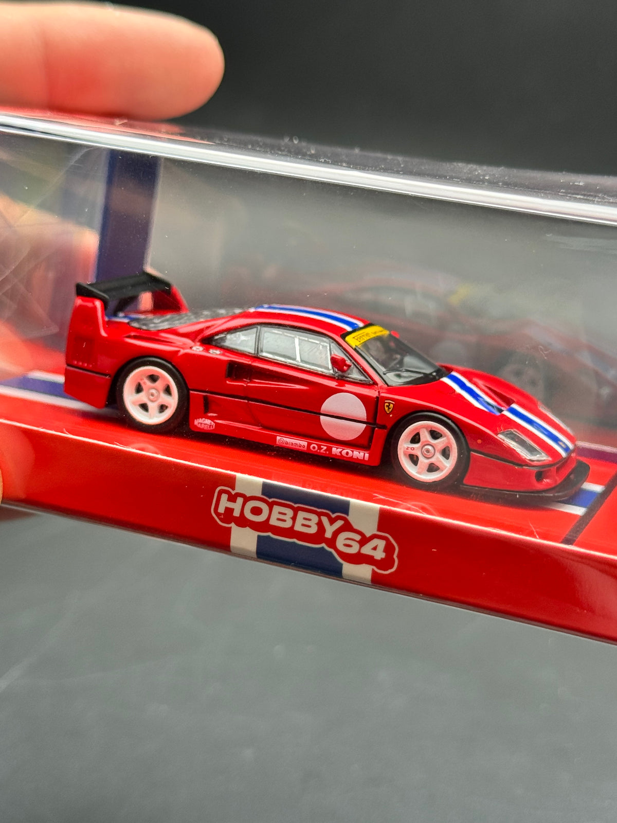 Ferrari F40 LM Tarmac Works x IXO Models 1:64