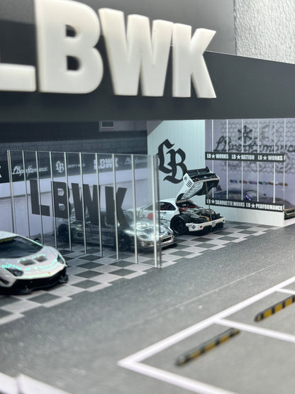 Diorama Garage LBWK 1:64 – Liberty Walk Performance