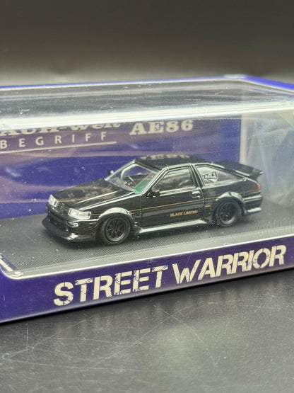 Toyota AE86 RAUH-Welt Begriff – Street Warrior x Ghost Player | 1:64 Low number