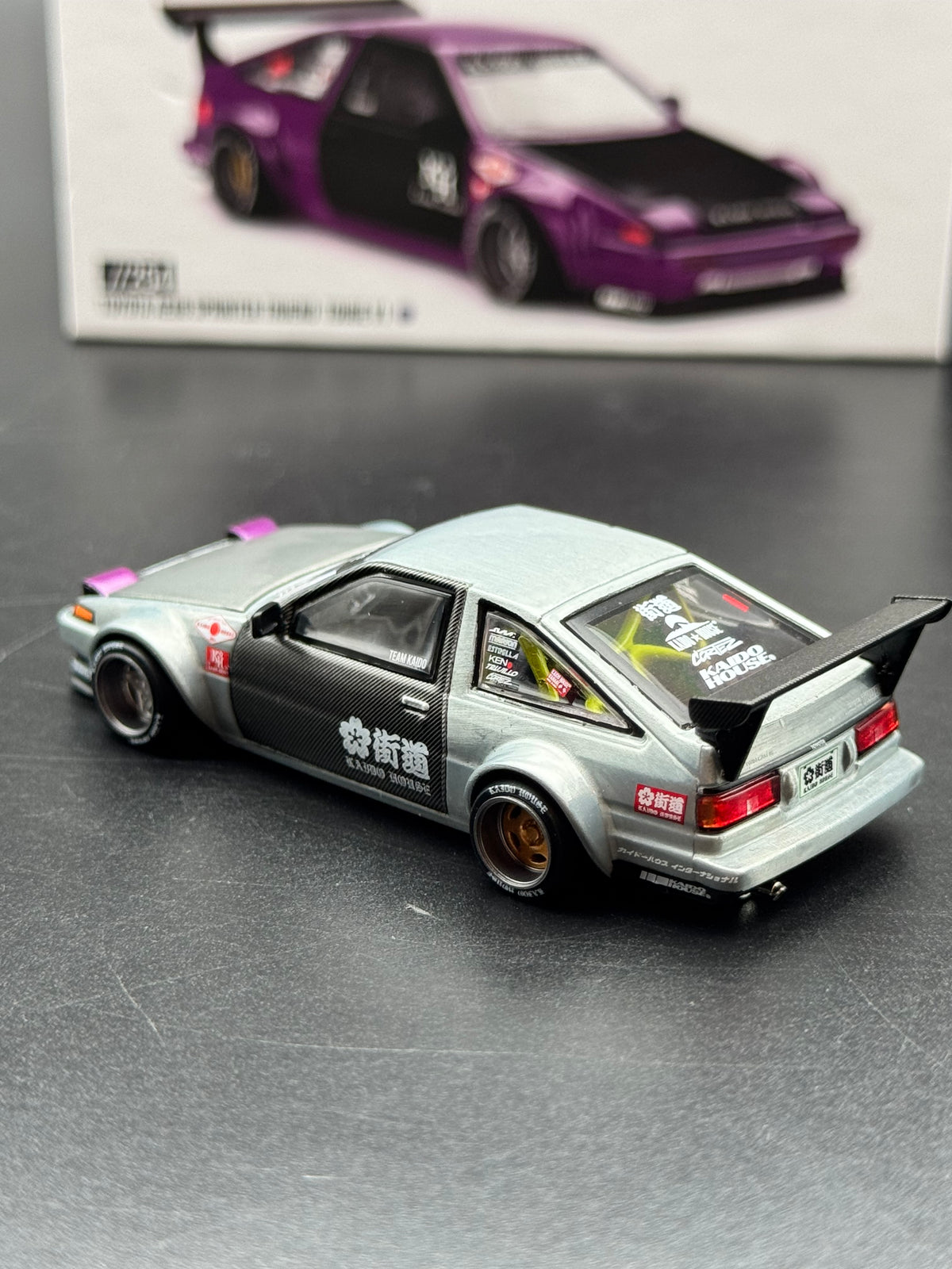 Kaido House x Mini GT Toyota AE86 Sprinter Trueno Touge V1 Chase Argent 1:64