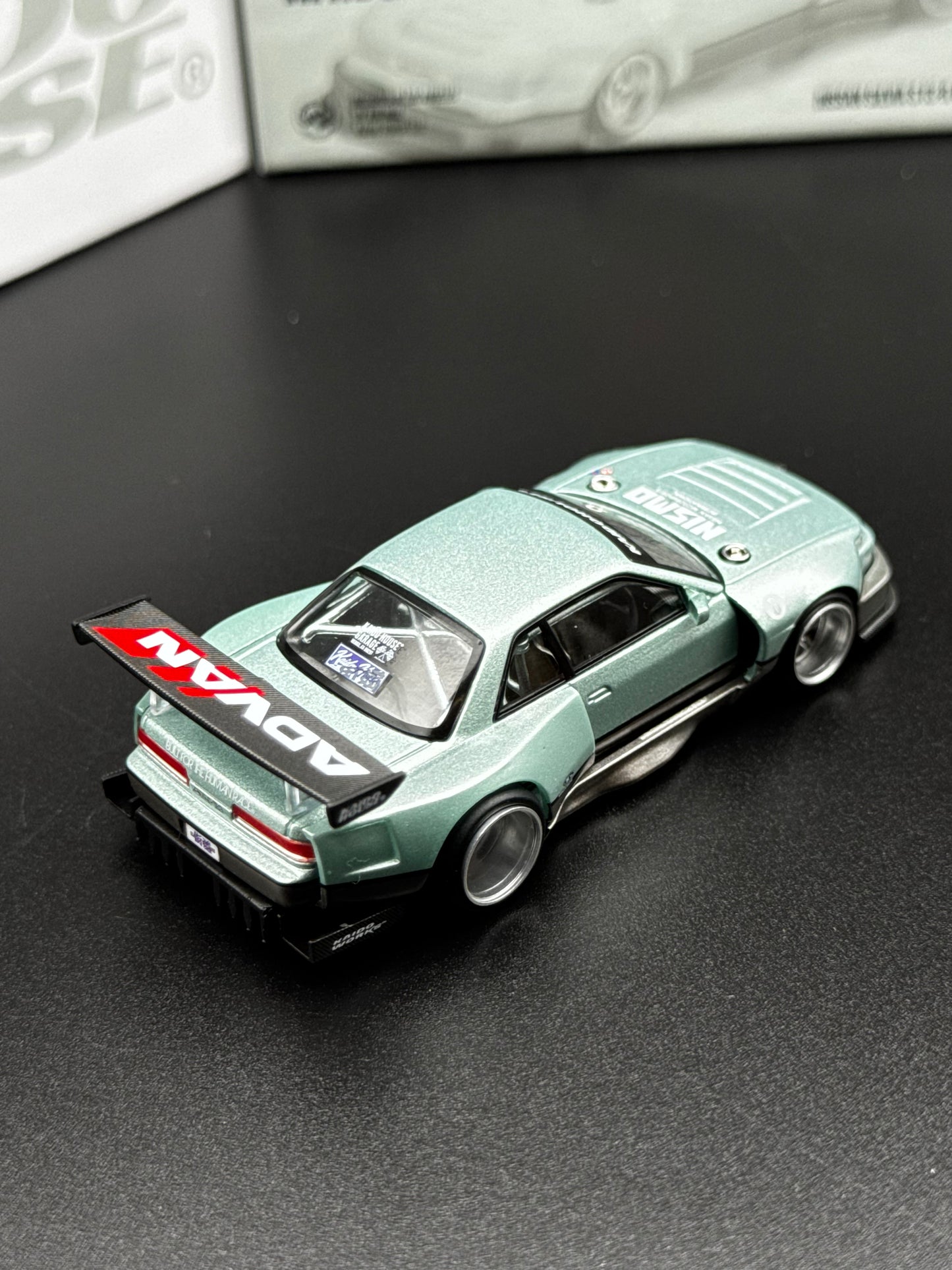 Nissan Silvia S13 Kaido Works V1 – Kaido House x Mini GT | 1:64