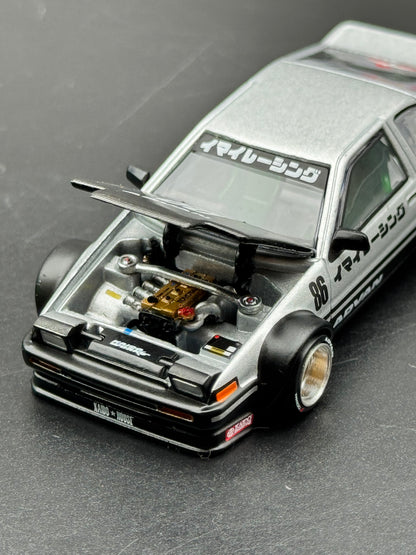 Kaido House x Mini GT Toyota Sprinter Trueno AE86 Imai Racing Advan Argent #86 1:64