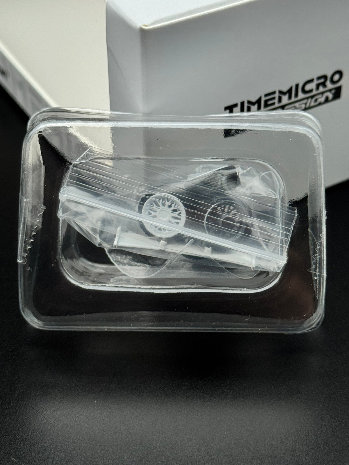 Nissan GT-R r34 Smilodon Time Micro 1/64