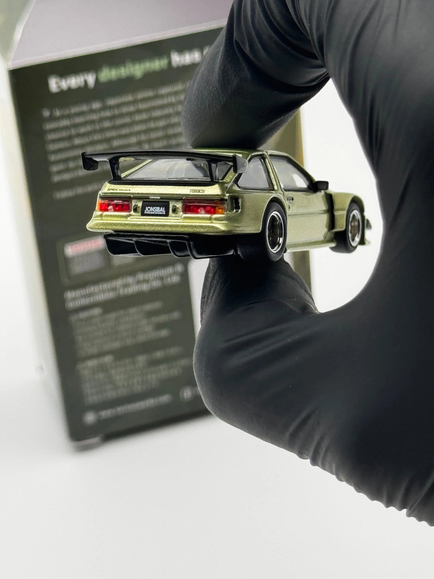 Toyota Sprinter Trueno AE86 Widebody - Tarmac Works SVRdiecast