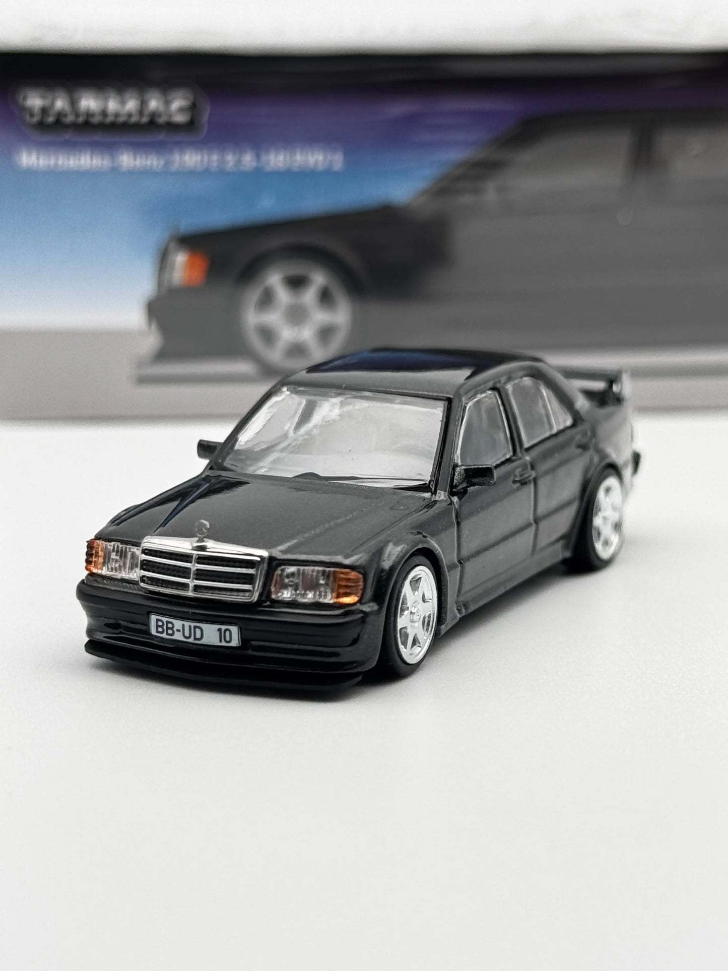 Mercedes-Benz 190E 2.5-16 EVO 1 – Tarmac Works (1:64) SVRdiecast