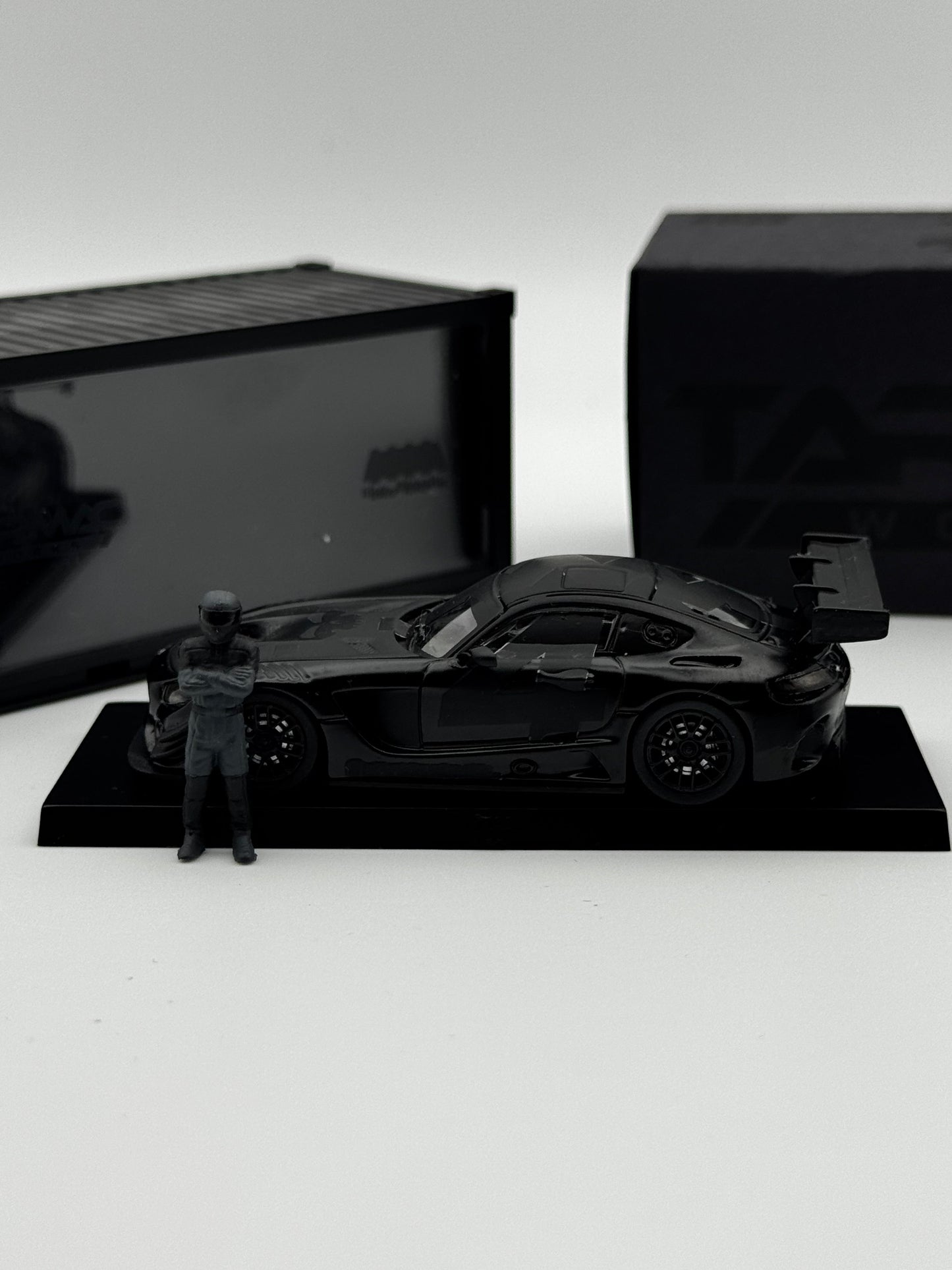 Mercedes-AMG GT GT3 “Phantom Black” – Tarmac Works | 1:64 SVRdiecast