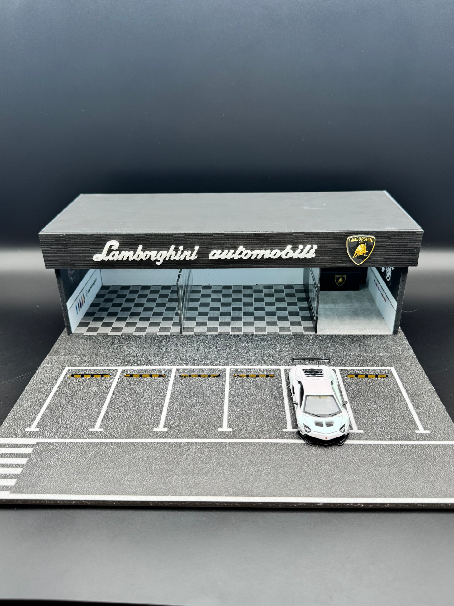 Diorama Concession Lamborghini Automobili — 1:64