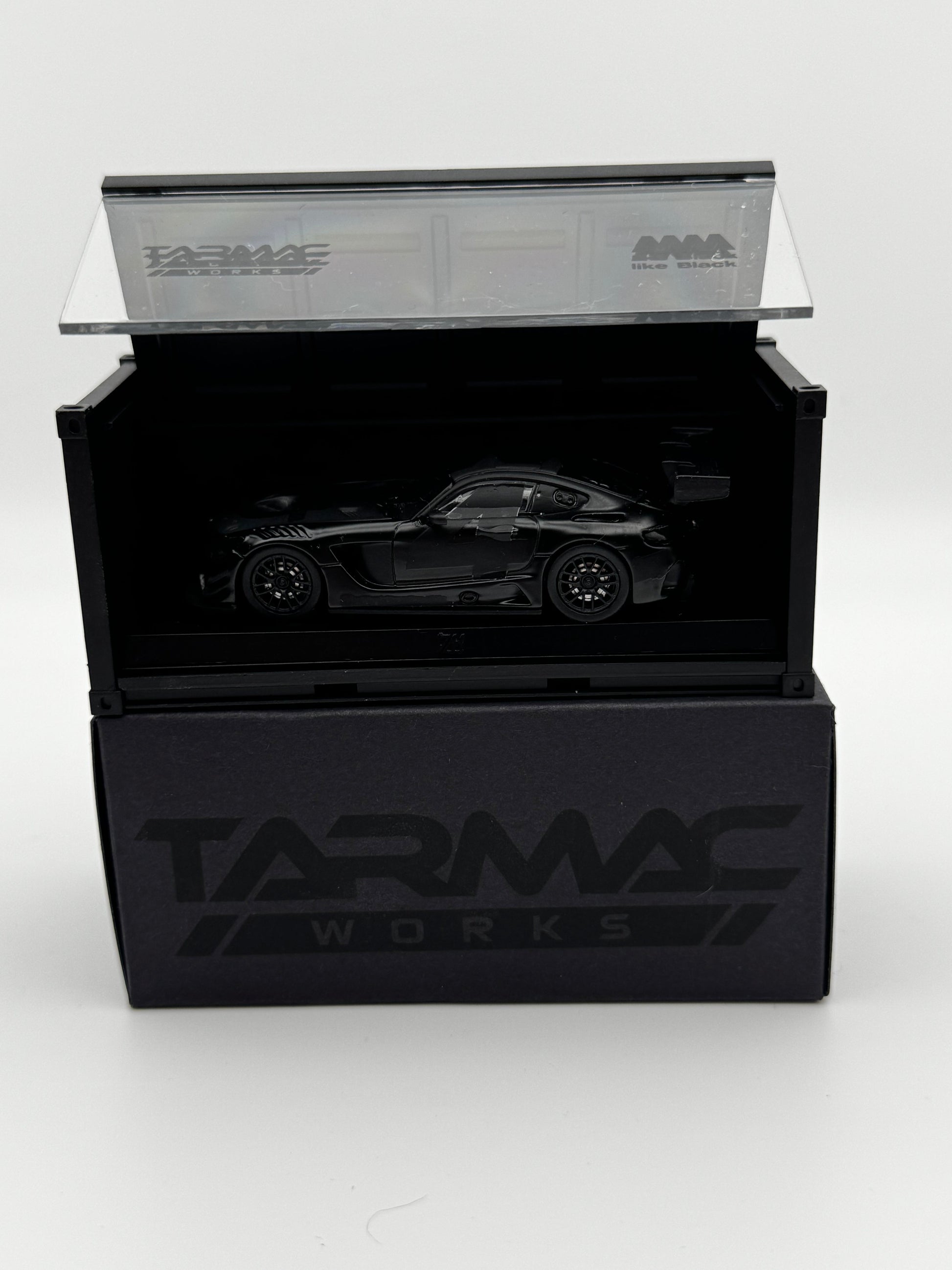 Mercedes-AMG GT GT3 “Phantom Black” – Tarmac Works | 1:64 SVRdiecast