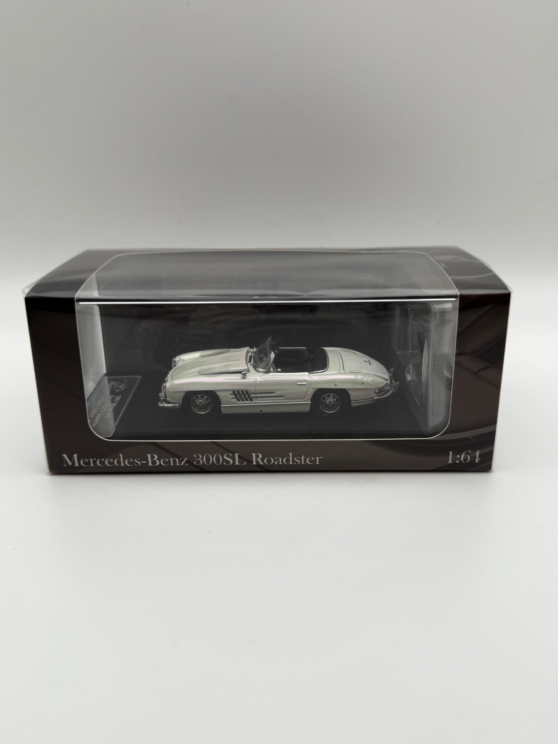 1957 Mercedes-Benz 300SL Roadster – YSModel – Édition Limitée 459/499 | 1:64 SVRdiecast