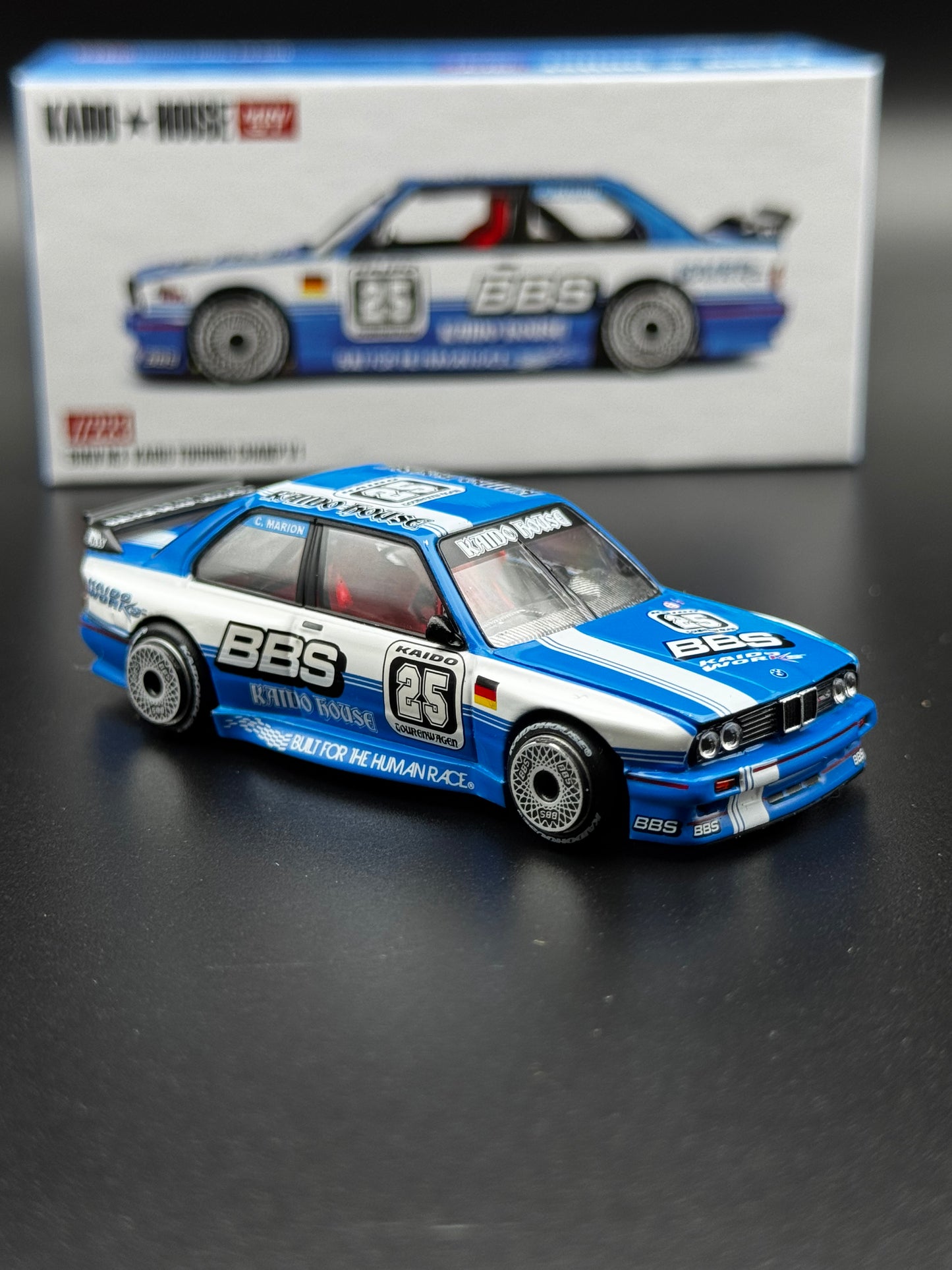 BMW M3 E30 Kaido Touring Champ V1 #25 BBS – Kaido House x Mini GT | 1:64