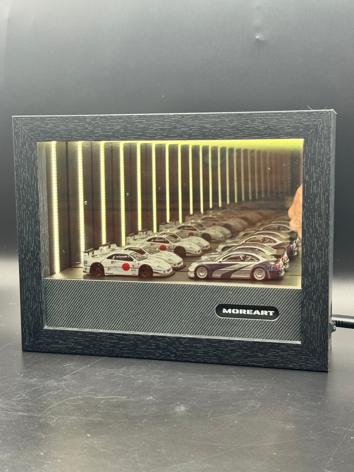 Cadre vitrine avec effet miroir infini pour modèle 1/64
