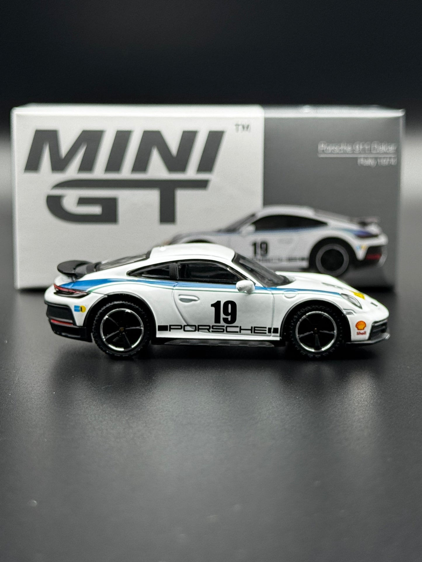 Porsche 911 Dakar – Rally 1974 – Mini GT #1009 | 1:64 SVRdiecast