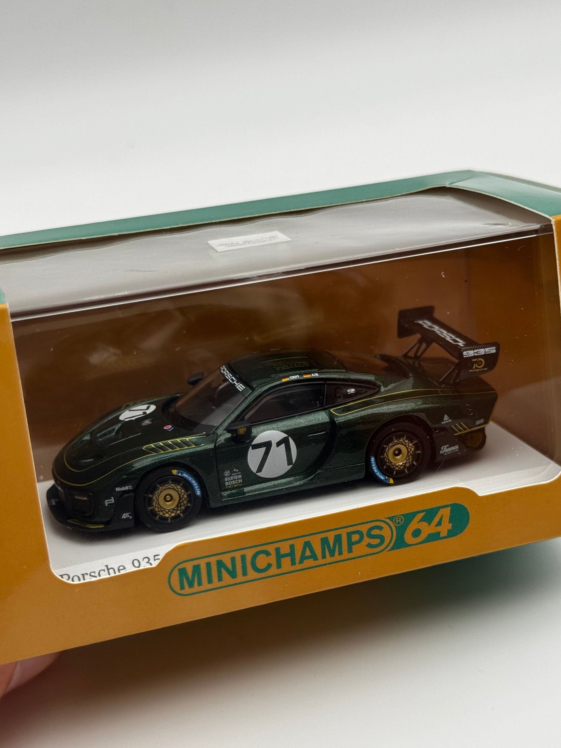 Porsche 935 #71 – Minichamps 64 | 1:64 SVRdiecast