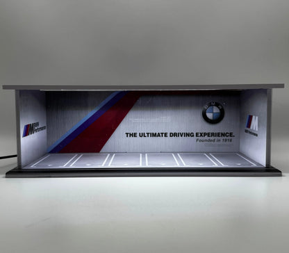 Diorama BMW 1/64 éclairé SVRdiecast