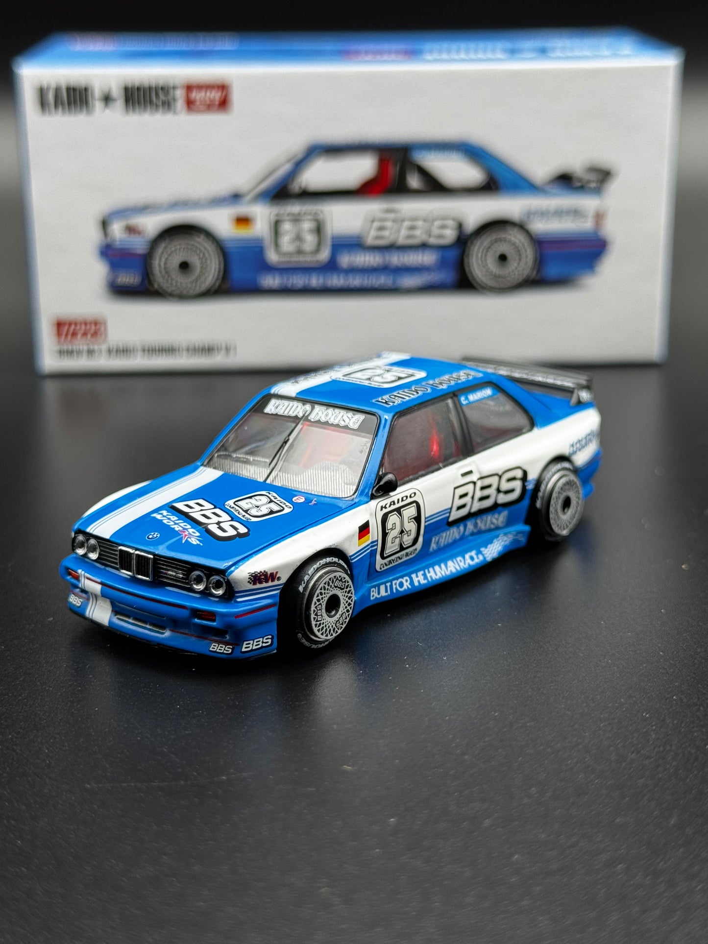 BMW M3 E30 Kaido Touring Champ V1 #25 BBS – Kaido House x Mini GT | 1:64