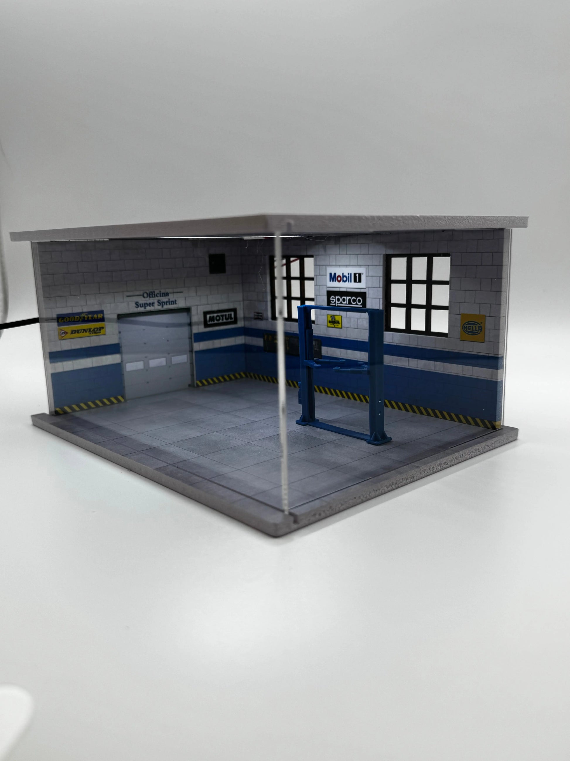 Diorama mini garage 1/64 éclairé SVRdiecast